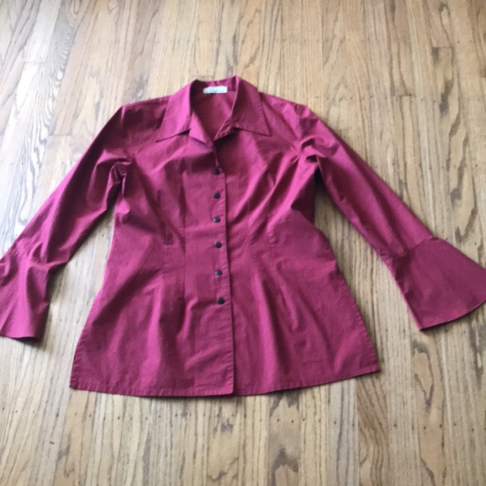 red blouse - Picture 5 of 10